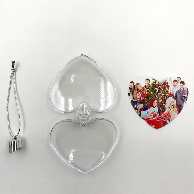 Glob inserție foto inimă pentru brad – personalizabil, ideal pentru cadouri